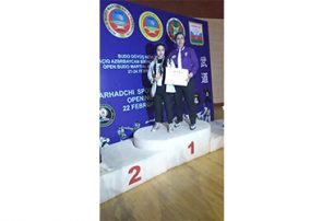 با وجود مصدومیت، به خاطر مادرم و پرچم کشورم در فینال جنگیدم با وجود مصدومیت، به خاطر مادرم و پرچم کشورم در فینال جنگیدم