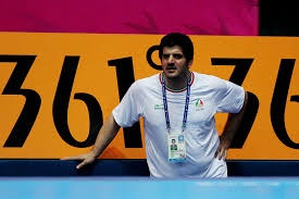 برای گذر از بحران کرونا نیازمند مشارکت همه اقشار هستیم