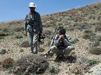 شکارچیان غیر مجاز در نیشابور به دام افتادند شکارچیان غیر مجاز در نیشابور به دام افتادند