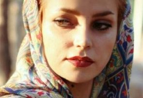 هر شهری شاعران خوب خودش را دارد هر شهری شاعران خوب خودش را دارد