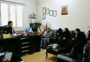 تقدیر مجمع مشورتی زنان شهرستان نیشابور از وکیل پایه یک دادگستری تقدیر مجمع مشورتی زنان شهرستان نیشابور از وکیل پایه یک دادگستری