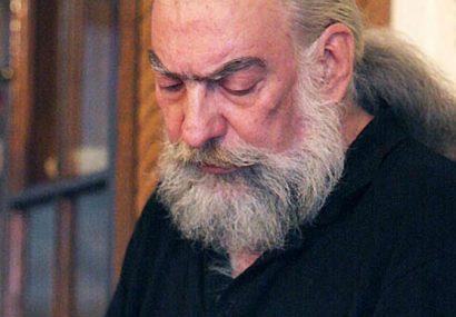 این خانه باید خراب می شد تا از خواب خودخواسته بیدار شویم این خانه باید خراب می شد تا از خواب خودخواسته بیدار شویم