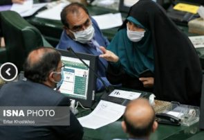 عضو هیچ کمیسیونی نیستم و اصرار به استیضاح هیئت رییسه داریم عضو هیچ کمیسیونی نیستم و اصرار به استیضاح هیئت رییسه داریم