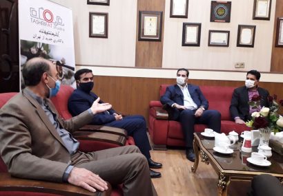 فولاد خراسان وارد باشگاه داری حرفه ای شد فولاد خراسان وارد باشگاه داری حرفه ای شد