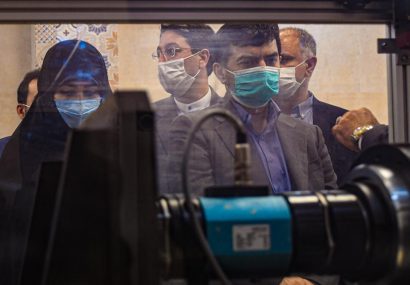 شهرک صنعتی خیام شهرستان زبرخان و شهرستان فیروزه میزبان سرپرست وزارت صنعت، معدن و تجارت شد