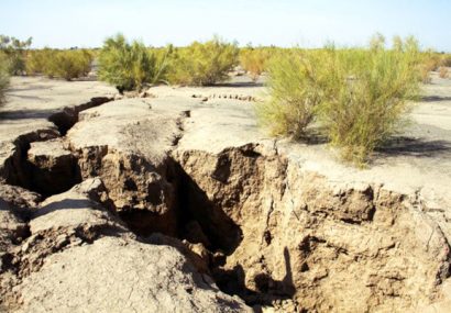 دشت نیشابور بیشترین فرونشستهای خراسان رضوی را دارد دشت نیشابور بیشترین فرونشستهای خراسان رضوی را دارد