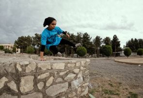 برخی میگویند دختر! این چه حرکاتی است انجام می دهی برخی میگویند دختر! این چه حرکاتی است انجام می دهی