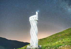 دیزباد روستایی که نیمقرن قبل بیسوادی را ریشهکن کرد دیزباد روستایی که نیمقرن قبل بیسوادی را ریشهکن کرد