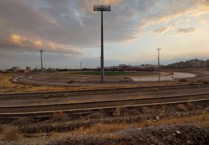 برای تکمیل ورزشگاه انقلاب نیشابور ۲۵۰میلیارد ریال مورد نیاز است برای تکمیل ورزشگاه انقلاب نیشابور ۲۵۰میلیارد ریال مورد نیاز است