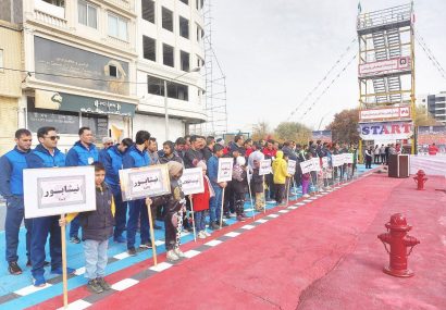 آتش نشانی نیشابور برای نخستین بار به نردبان بلند مرتبه مجهز می شود آتش نشانی نیشابور برای نخستین بار به نردبان بلند مرتبه مجهز می شود