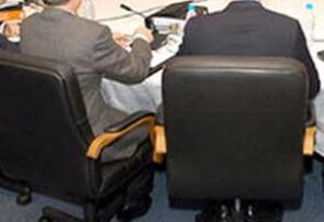 جلسات پر هزینه و بی فایده جلسات پر هزینه و بی فایده