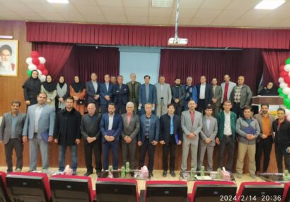 تقدیر از دانش آموزان مدال آور نیشابور و مربیان پیشکسوت