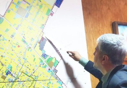 در شمال بیمارستان حکیم هیچ اتفاقی نمی افتد/ مردم مراقب کلاهبرداری بنگاه داران جاده باغرود باشند / مولدسازی ورزشگاه انقلاب مسکوت شد در شمال بیمارستان حکیم هیچ اتفاقی نمی افتد/ مردم مراقب کلاهبرداری بنگاه داران جاده باغرود باشند / مولدسازی ورزشگاه انقلاب مسکوت شد