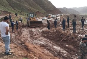 سیل بار معاون رئیس جمهور را گرفتار کرد