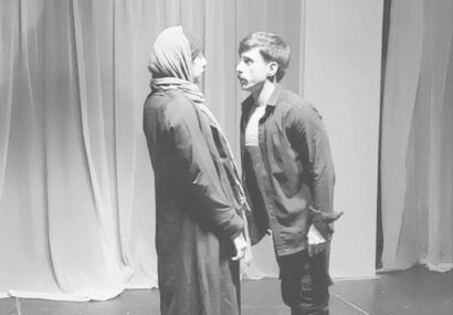 اکران نمایش چمدان در نیشابور اکران نمایش چمدان در نیشابور