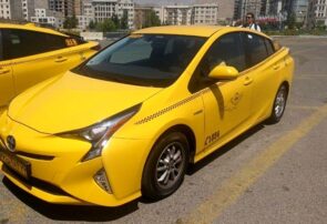 جای خالی تاکسی های برقی در نیشابور جای خالی تاکسی های برقی در نیشابور