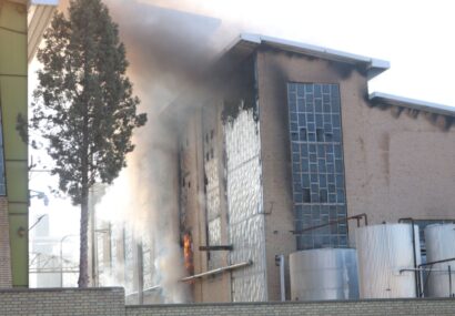 آتش سوزی درکارخانه روغن سه گل شهرستان زبرخان سه کشته بر جای گذاشت آتش سوزی درکارخانه روغن سه گل شهرستان زبرخان سه کشته بر جای گذاشت