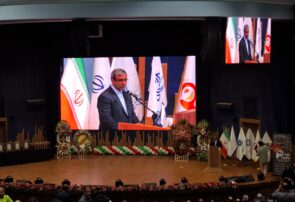 استاندار: ۹۰ درصد اقتصاد خراسان رضوی متعلق به بخش خصوصی است استاندار: ۹۰ درصد اقتصاد خراسان رضوی متعلق به بخش خصوصی است