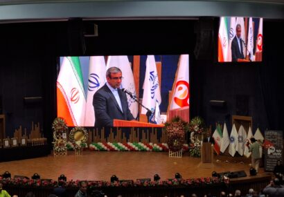 استاندار: ۹۰ درصد اقتصاد خراسان رضوی متعلق به بخش خصوصی است استاندار: ۹۰ درصد اقتصاد خراسان رضوی متعلق به بخش خصوصی است