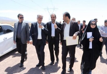 بازدید معاون وزیر راه و شهرسازی از اراضی پیشنهادی طرح نهضت ملی مسکن در نیشابور بازدید معاون وزیر راه و شهرسازی از اراضی پیشنهادی طرح نهضت ملی مسکن در نیشابور