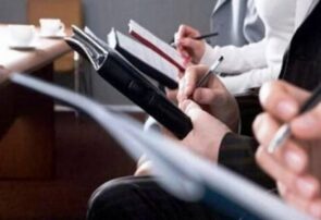 بیکار شدن خبرنگاران و سکوت معنادار وزیر کار و نمایندگان مجلس بیکار شدن خبرنگاران و سکوت معنادار وزیر کار و نمایندگان مجلس