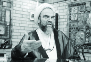 دینگریزی حاصل تفسیرهای خشن و غیرعقلانی است دینگریزی حاصل تفسیرهای خشن و غیرعقلانی است