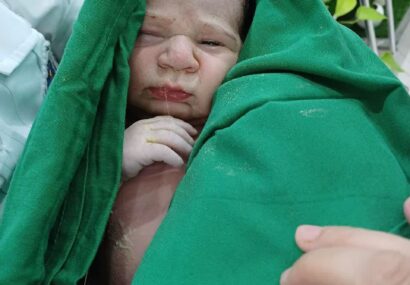 تولد در خیابان عطار تولد در خیابان عطار