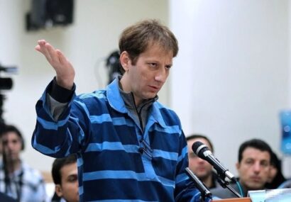 در عظمت این مملکت مانده ام در عظمت این مملکت مانده ام