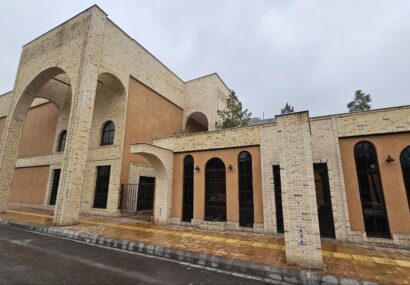 خانهای نو برای هنرمندان نیشابور در قلب شهر جان گرفته است خانهای نو برای هنرمندان نیشابور در قلب شهر جان گرفته است