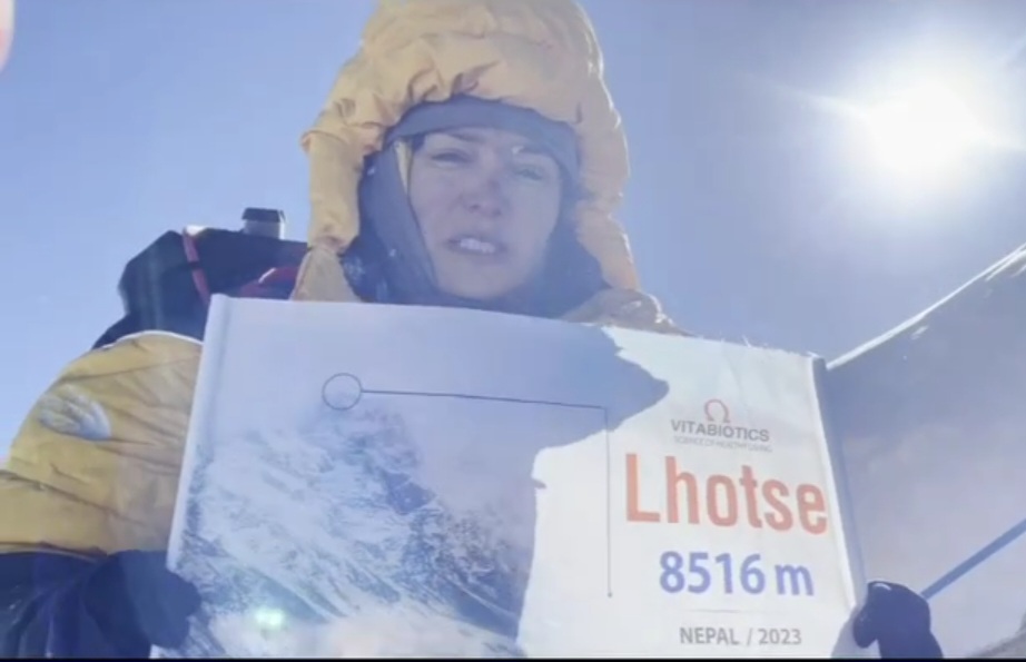 شکستن مرزهای کوهنوردی توسط بانوی پزشک شکستن مرزهای کوهنوردی توسط بانوی پزشک